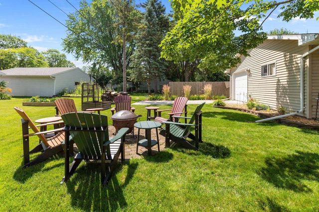 418 S WEIMAR STREET, Appleton, WI 54915