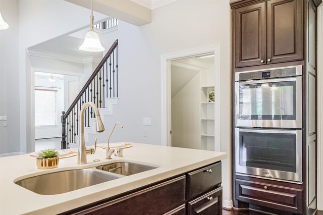 10 Silent Way Drive, Sugar Land, TX 77498