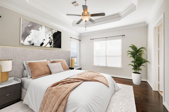 10 Silent Way Drive, Sugar Land, TX 77498