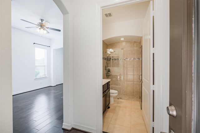 10 Silent Way Drive, Sugar Land, TX 77498