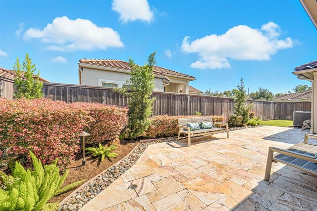 10 Silent Way Drive, Sugar Land, TX 77498