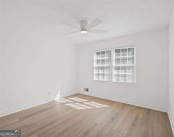 3167 Mountain Creek Lane NE, Roswell, GA 30075