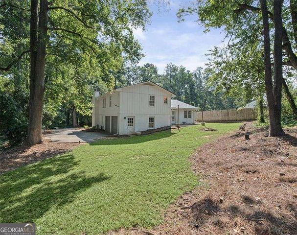 3167 Mountain Creek Lane NE, Roswell, GA 30075
