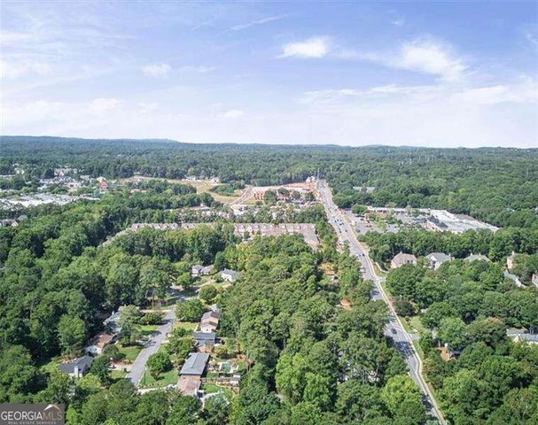 3167 Mountain Creek Lane NE, Roswell, GA 30075
