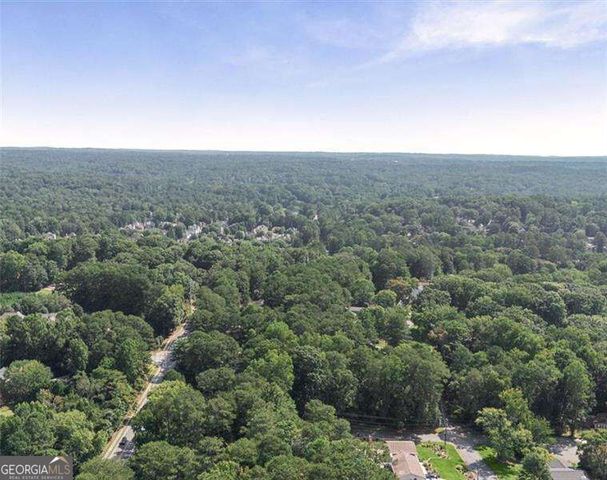 3167 Mountain Creek Lane NE, Roswell, GA 30075