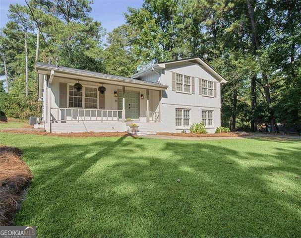 3167 Mountain Creek Lane NE, Roswell, GA 30075