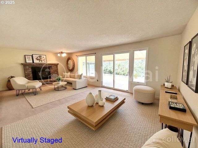 93924 KIRKENDALL Ln, North Bend, OR 97459