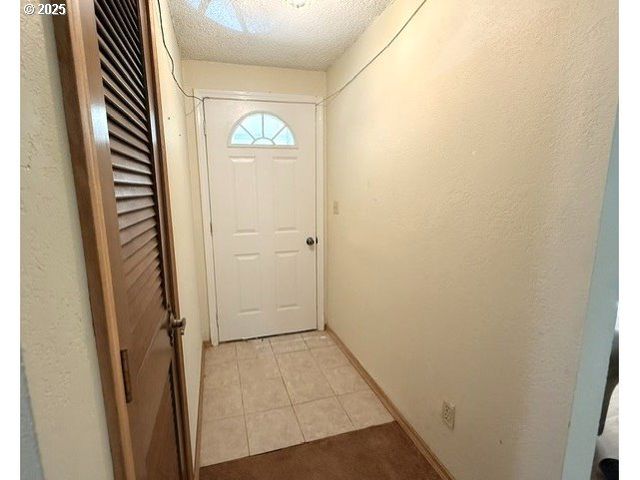 93924 KIRKENDALL Ln, North Bend, OR 97459