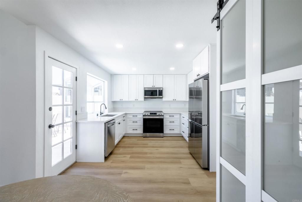 6987 Parkside Avenue C, San Diego, CA 92139 — photo 2
