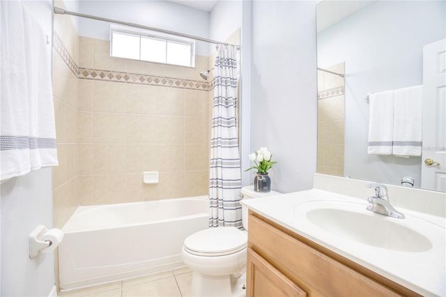 8808 ABBEY LEAF LANE, Orlando, FL 32827