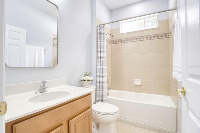 8808 ABBEY LEAF LANE, Orlando, FL 32827