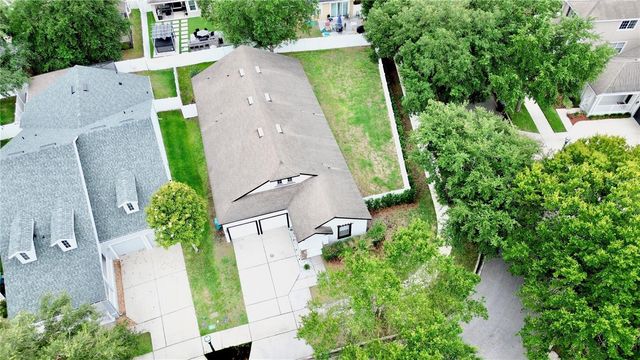 8808 ABBEY LEAF LANE, Orlando, FL 32827