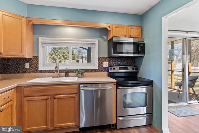 2173 CAROL DR, Harrisburg, PA 17110