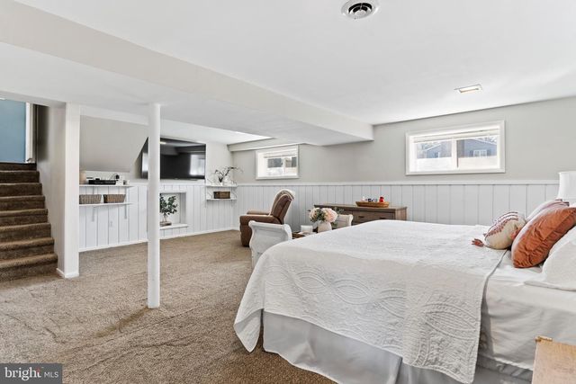 2173 CAROL DR, Harrisburg, PA 17110