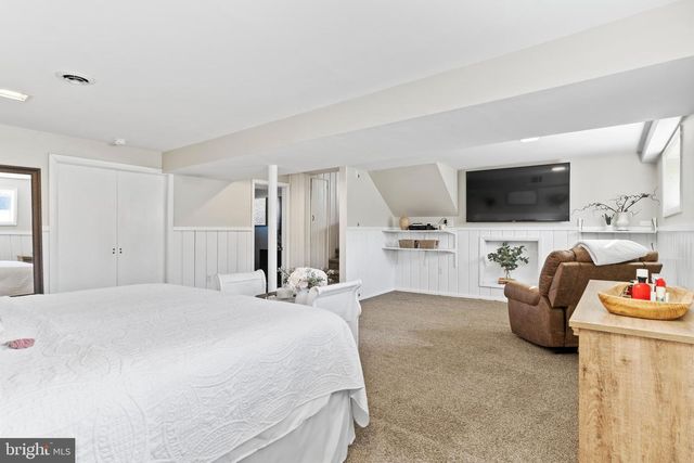 2173 CAROL DR, Harrisburg, PA 17110