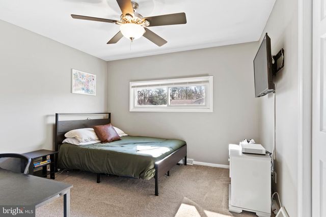 2173 CAROL DR, Harrisburg, PA 17110