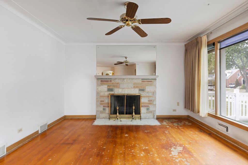 9643 S Richmond Avenue, Evergreen Park, IL 60805 — photo 5