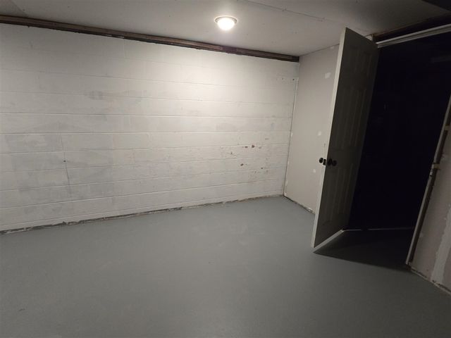 6025 W Shelby Road, Shelby, MI 49455