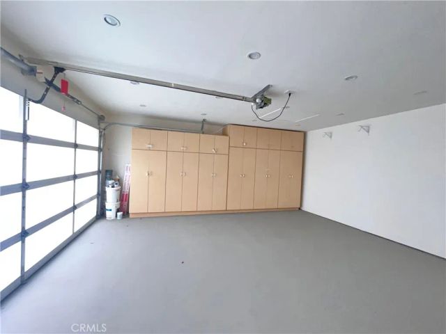 881 Harrington, Glendale, CA 91207