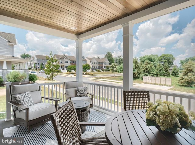 2221 BRENTFORD ST, Lancaster, PA 17601