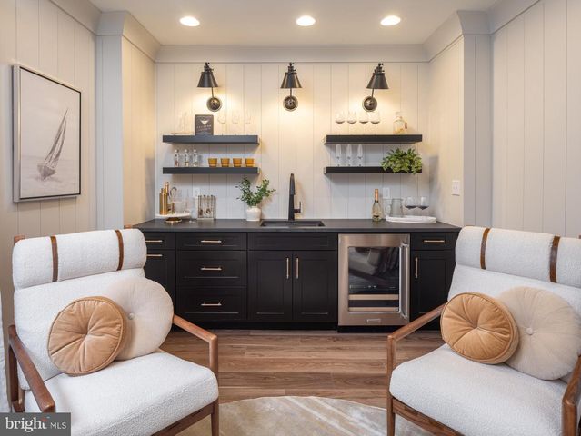 2221 BRENTFORD ST, Lancaster, PA 17601