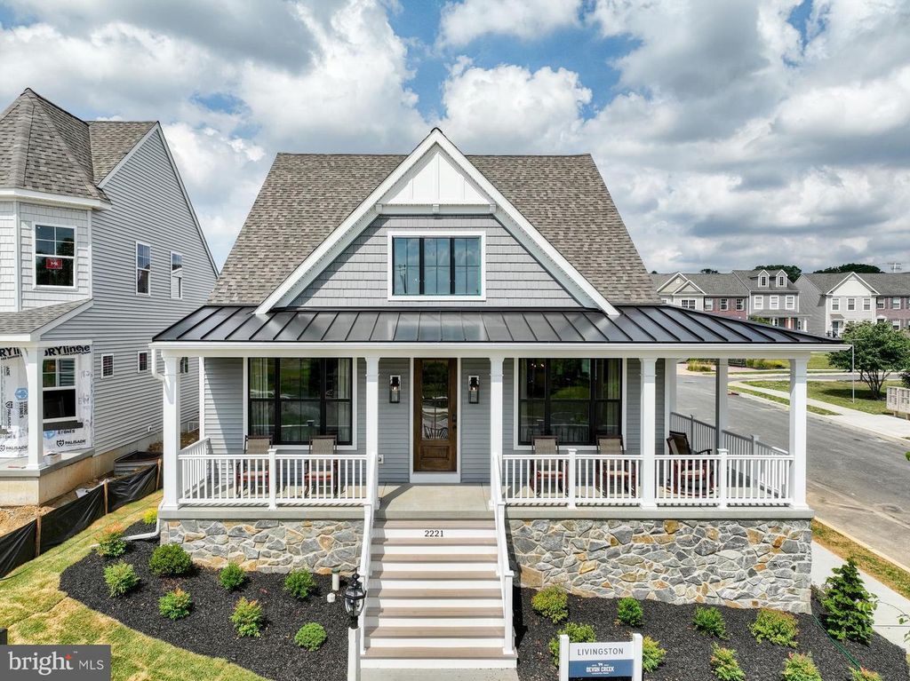 2221 BRENTFORD ST, Lancaster, PA 17601