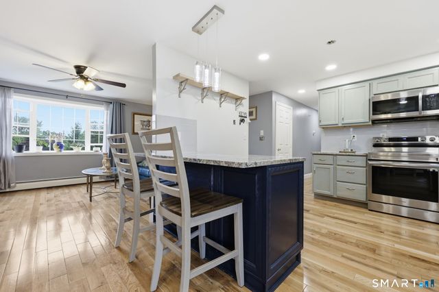 101 Abbey Lane, Windsor, CT 06095