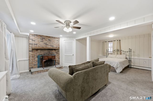 101 Abbey Lane, Windsor, CT 06095