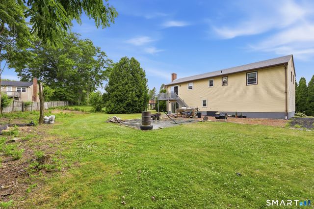 101 Abbey Lane, Windsor, CT 06095