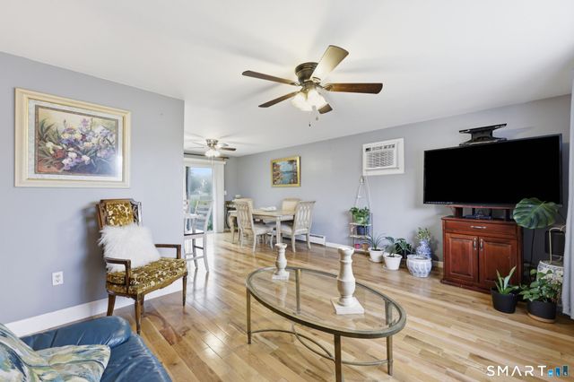 101 Abbey Lane, Windsor, CT 06095