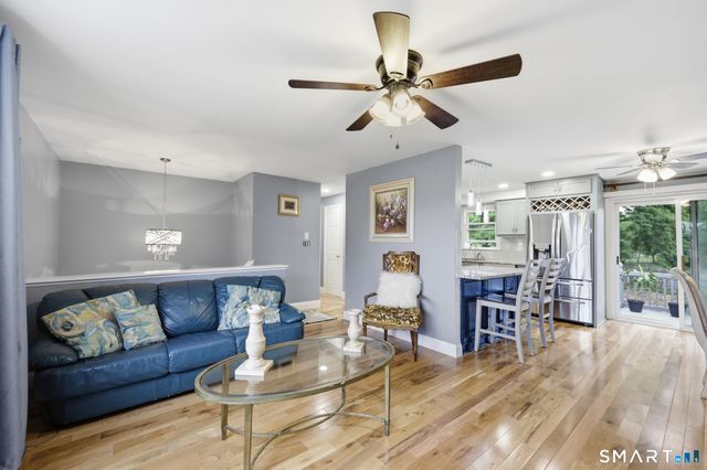 101 Abbey Lane, Windsor, CT 06095