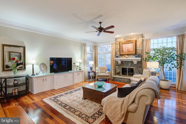 43287 WARWICK HILLS CT, Leesburg, VA 20176