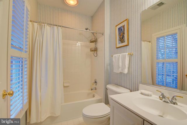 43287 WARWICK HILLS CT, Leesburg, VA 20176