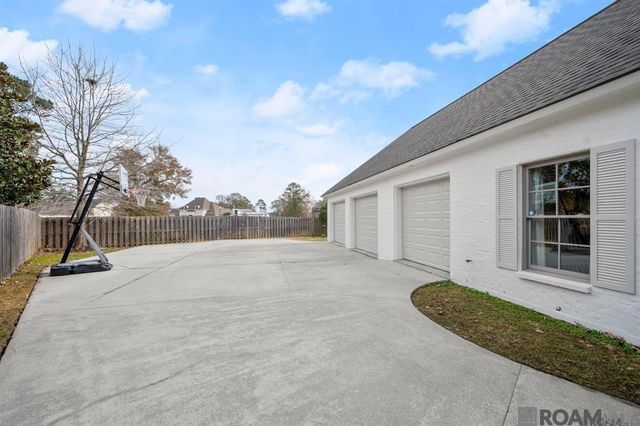 25852 Royal Birkdale, Denham Springs, LA 70726