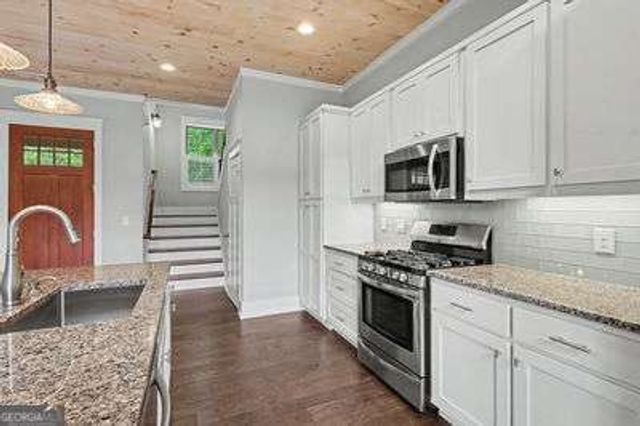 903 Elf School Road, Hayesville, NC 28904