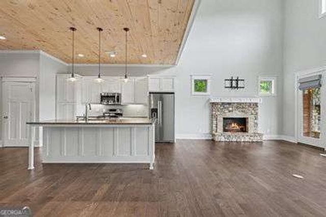 903 Elf School Road, Hayesville, NC 28904