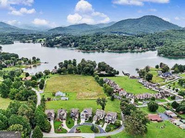 903 Elf School Road, Hayesville, NC 28904