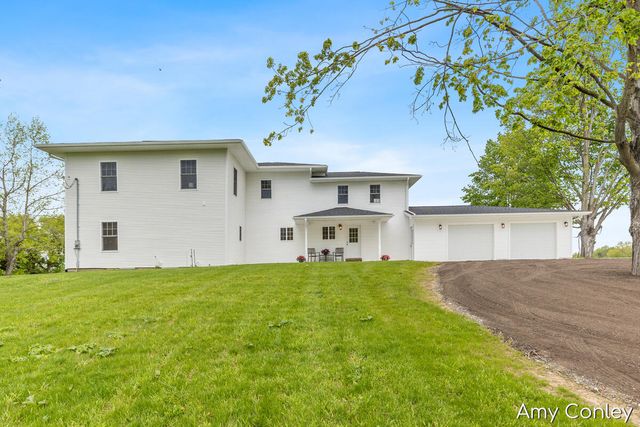 757 120th Avenue, Martin Twp, MI 49070