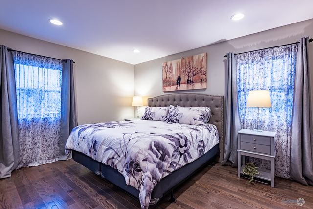 67 Kenilworth Avenue, Elk Grove Village, IL 60007