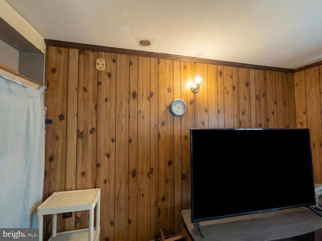 657 LEWISBERRY RD, New Cumberland, PA 17070