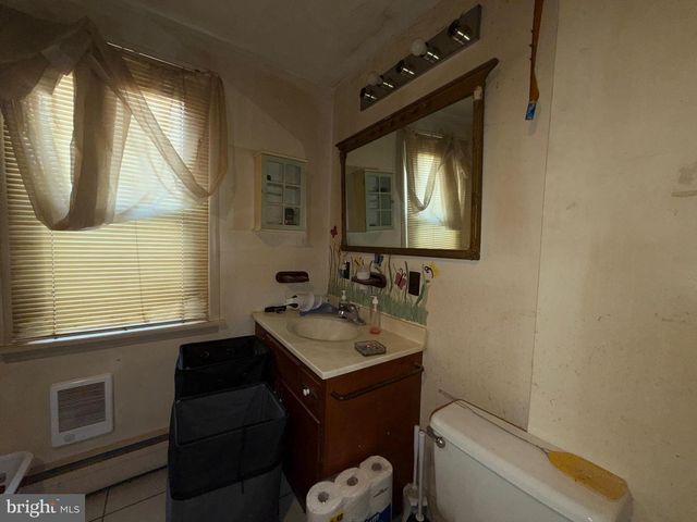 657 LEWISBERRY RD, New Cumberland, PA 17070