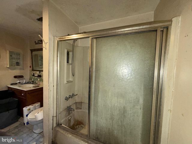 657 LEWISBERRY RD, New Cumberland, PA 17070