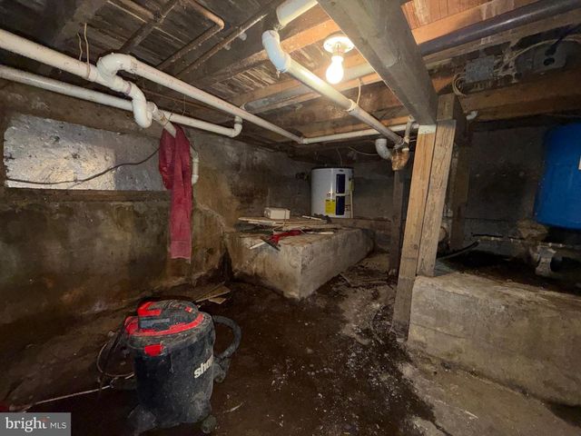 657 LEWISBERRY RD, New Cumberland, PA 17070