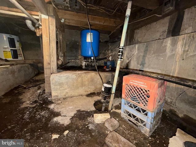 657 LEWISBERRY RD, New Cumberland, PA 17070