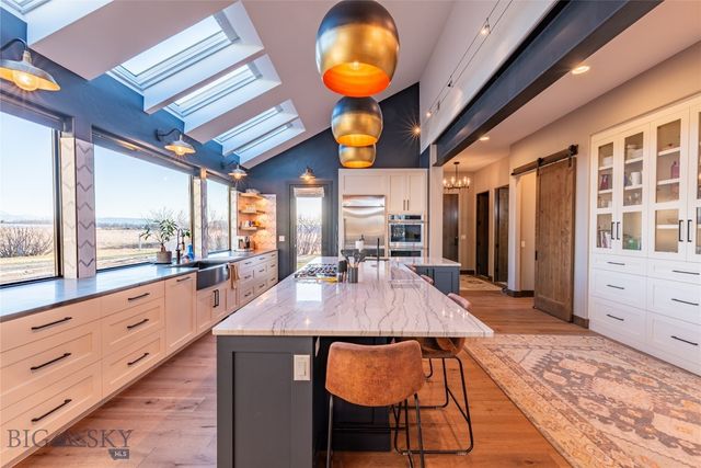 745 Rocky Road, Bozeman, MT 59718