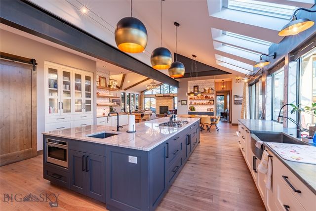 745 Rocky Road, Bozeman, MT 59718