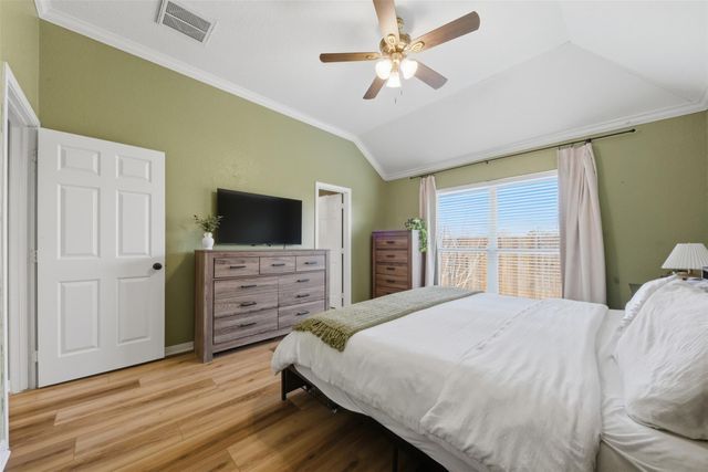 11806 Oregon Trail, Santa Fe, TX 77510