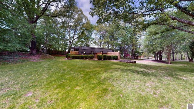 130 Garland Drive, Paducah, KY 42001