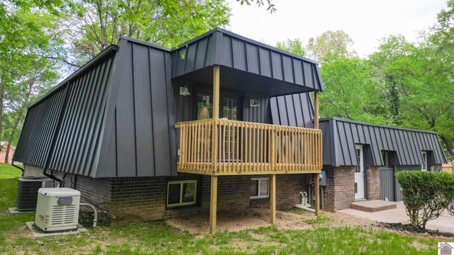 130 Garland Drive, Paducah, KY 42001