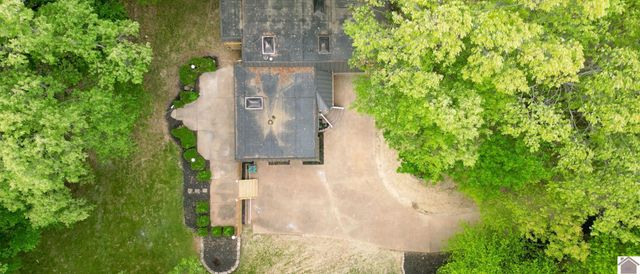 130 Garland Drive, Paducah, KY 42001